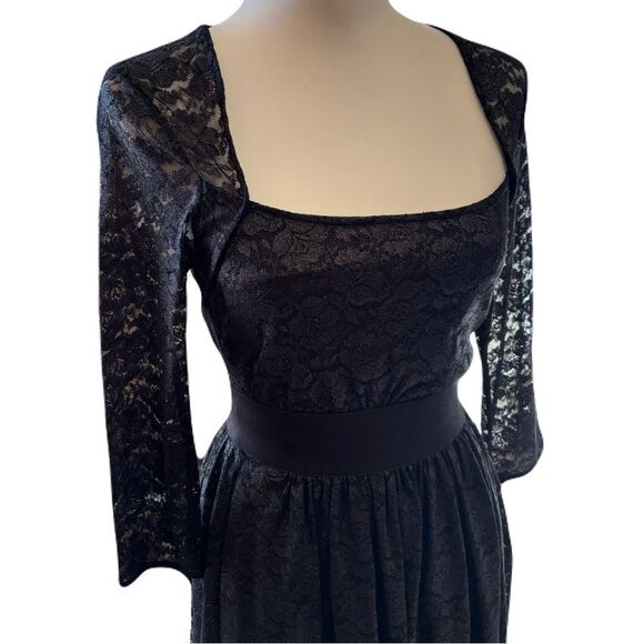 NWT | Andrew Marc Black Floral Lace Shimmery Dress | Size 0 | Fun and Flirty - Picture 2 of 8